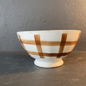 Sarregumines kaffeskål med brun tern fra Bellevue Vintage