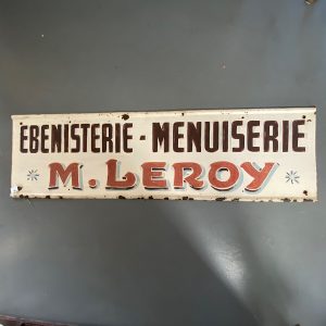 Gammelt unikt fransk jernskilt fra Bellevue Vintage