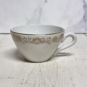 Lille fransk kaffekop med guldmotiv