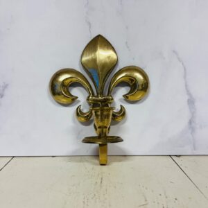 Fransk fleur-de-lis væglysestage i messing